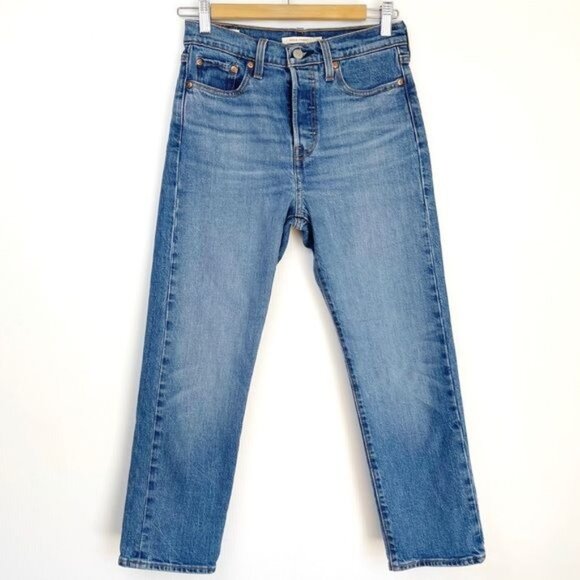 Levi's 501 Premium wedgie straight High rise Jeans Light Blue big “E” 26 - Picture 2 of 12